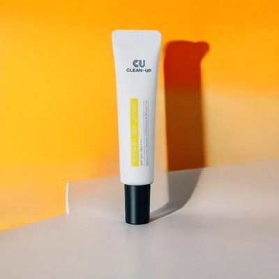 Сонцезахисний лосьйон з ліпосомами на стабільних фільтрах СLEAN-UP BLEMISH SUN LOTION  SPF 50+ PA++++, 15 мл 000016 фото