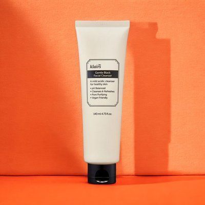 Крем-пінка для делікатного очищення обличчя DEAR, KLAIRS Gentle Black Facial Cleanser, 140 мл 000072 фото
