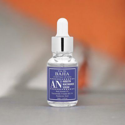Освітлююча сироватка з арбутином та ніацинамідом COS DE BAHA Arbutin 5% + Niacinamide 5% Serum, 30 мл 000269 фото