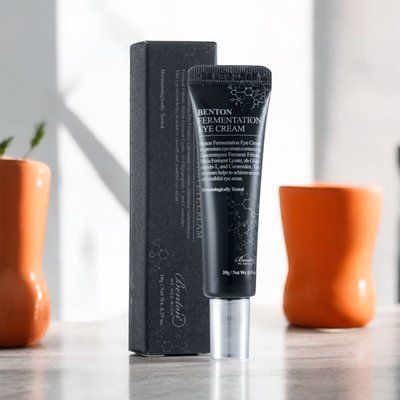 МІНІАТЮРА ферментованого крему для шкіри навколо очей Benton Fermentation Eye Cream, 10г 000417 фото