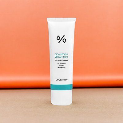 Сонцезахисний веганський крем з центелою азіатською SPF50+ PA++++  Dr.Ceuracle Cica Regen Vegan Sun, 50 мл 000129 фото